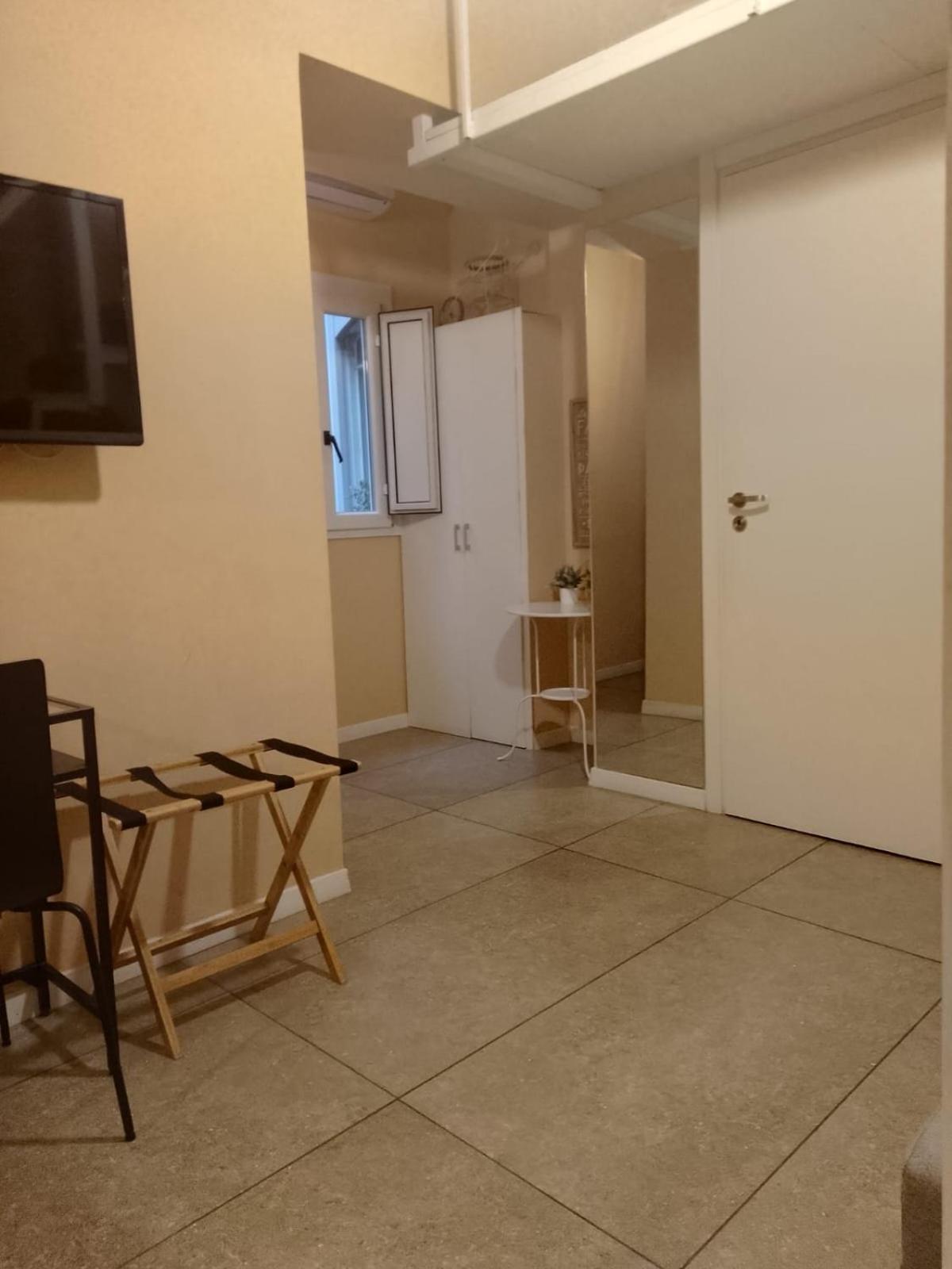 阿梅迪奥广场住宿加早餐旅馆 那不勒斯 外观 照片